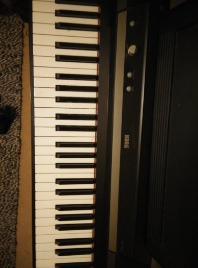 korg 88 key weighted keyboard